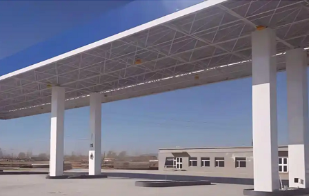 庆阳钢结构加油站罩棚_螺栓球网架_挑檐_形象柱！