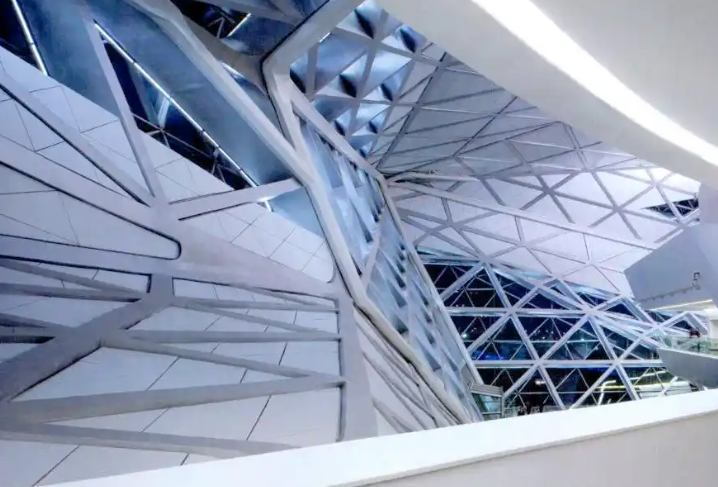 庆阳钢结构不仅是工程技术，更是融合历史、艺术与哲学的载体！